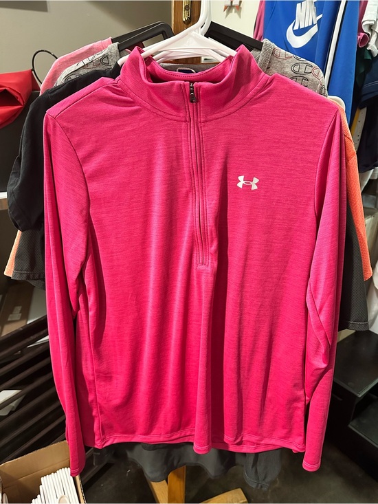 Under Armour Tops - Under Armour Tech Women's 1/2 Zip Long Sleeve Athletic Pullover